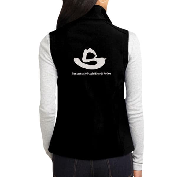 S hat back preview